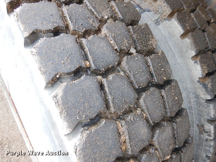 image for item KU9274 2004 Sterling LT9500  dump truck