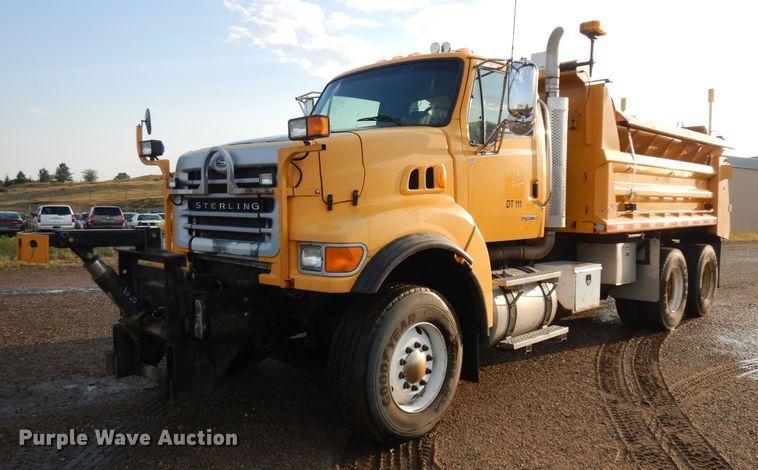 image for item KU9275 2004 Sterling LT9500  dump truck