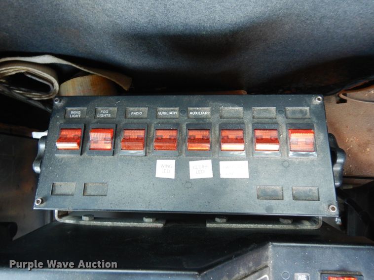 image for item KU9275 2004 Sterling LT9500  dump truck