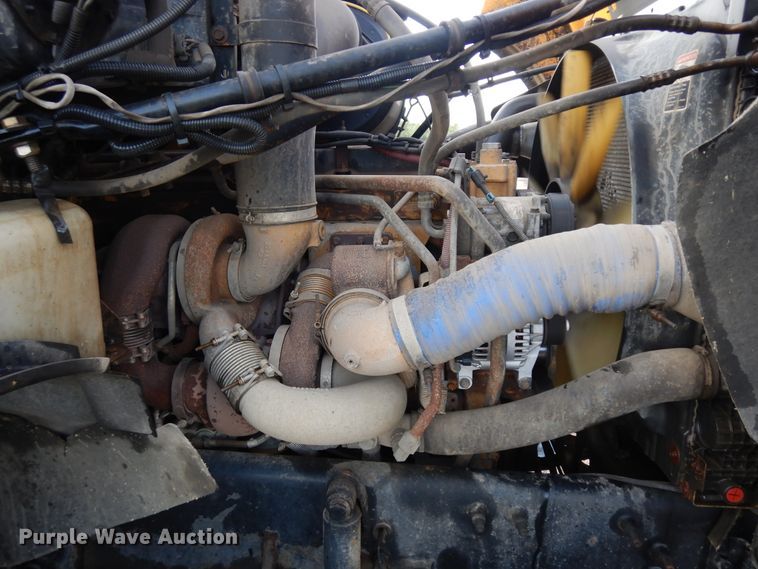 image for item KU9275 2004 Sterling LT9500  dump truck