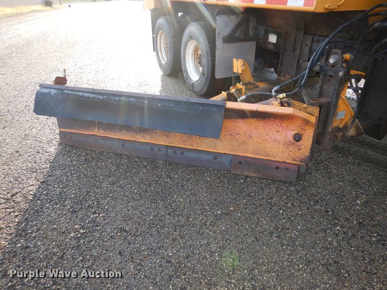 image for item KU9275 2004 Sterling LT9500  dump truck