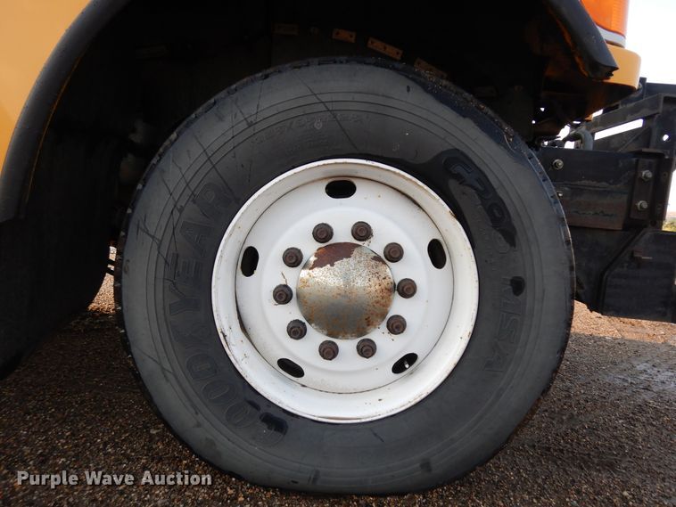 image for item KU9275 2004 Sterling LT9500  dump truck