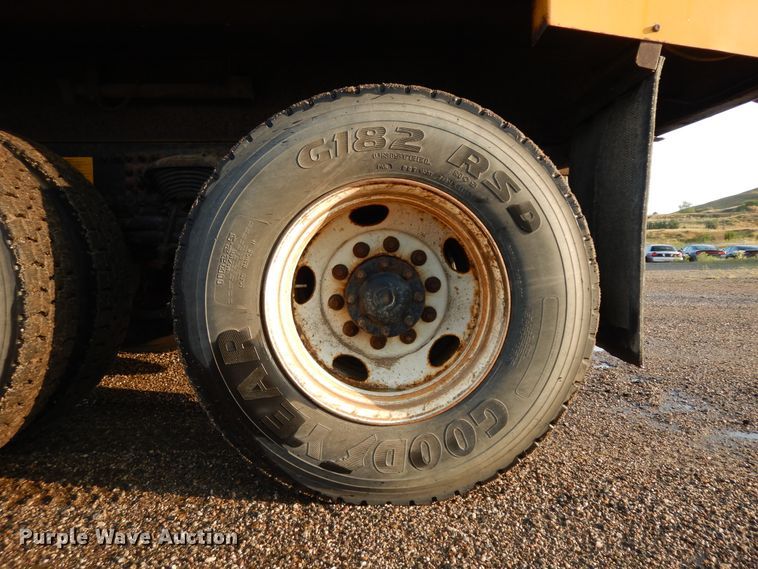 image for item KU9275 2004 Sterling LT9500  dump truck