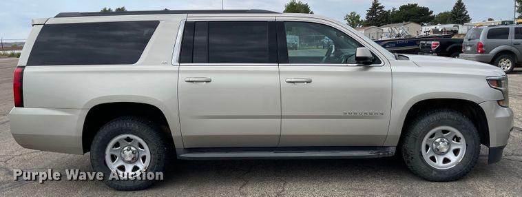 image for item KU9276 2015 Chevrolet Suburban LS  SUV