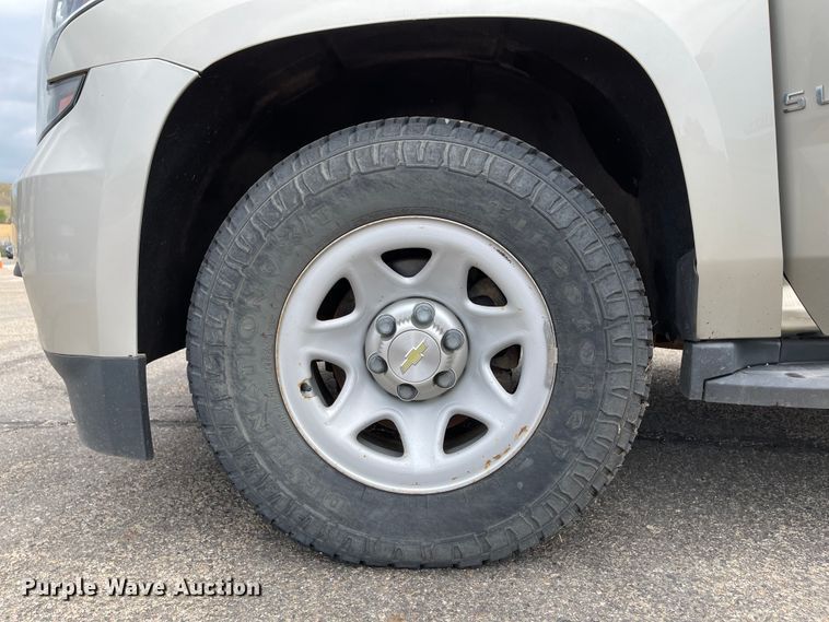 image for item KU9276 2015 Chevrolet Suburban LS  SUV