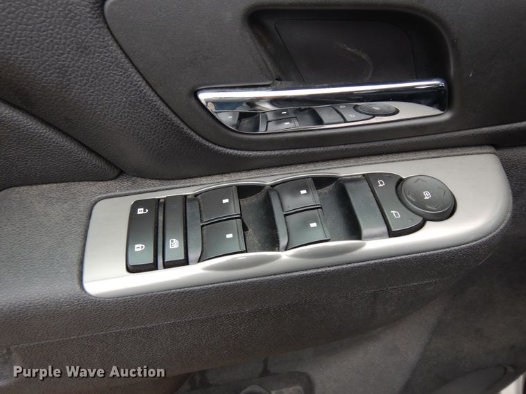 image for item KU9313 2010 Chevrolet Tahoe  SUV