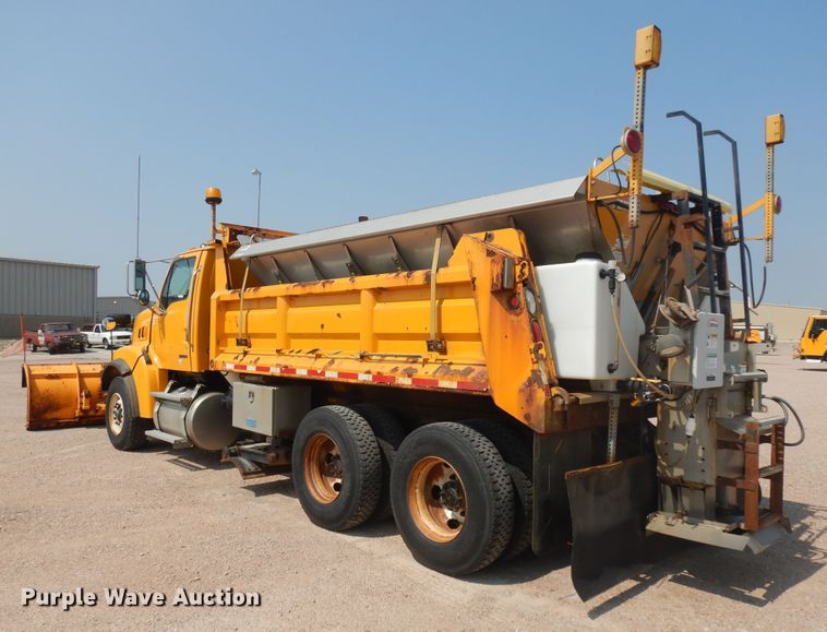 image for item KU9335 2002 Sterling LT9511  dump truck