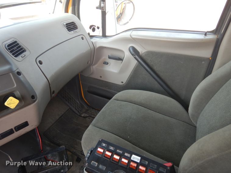 image for item KU9335 2002 Sterling LT9511  dump truck