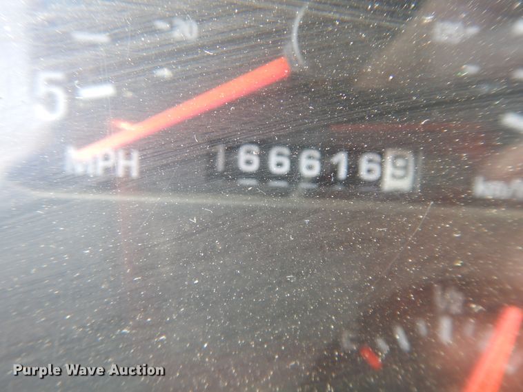 image for item KU9335 2002 Sterling LT9511  dump truck