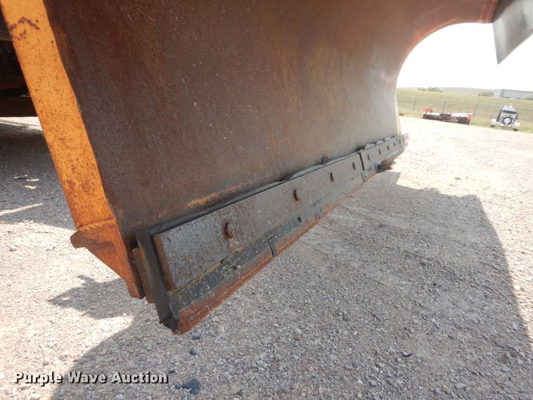 image for item KU9335 2002 Sterling LT9511  dump truck