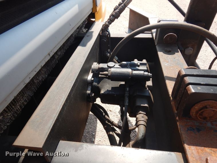 image for item KU9335 2002 Sterling LT9511  dump truck