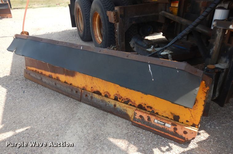 image for item KU9335 2002 Sterling LT9511  dump truck