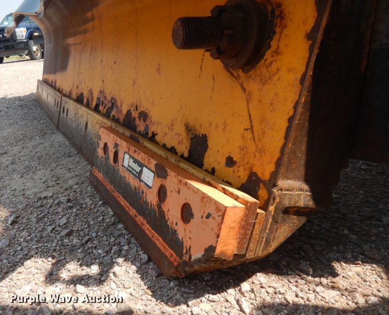 image for item KU9335 2002 Sterling LT9511  dump truck