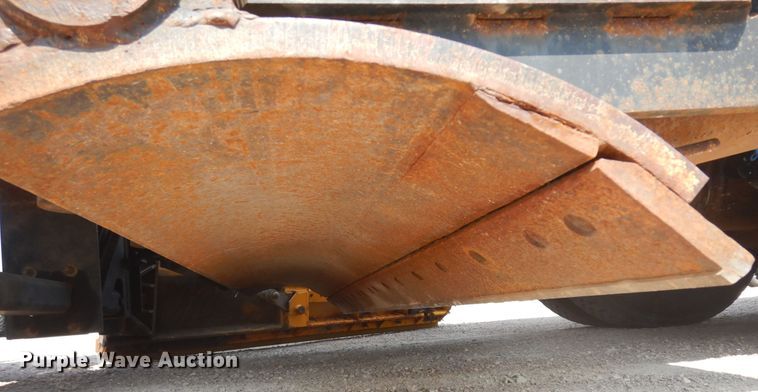 image for item KU9335 2002 Sterling LT9511  dump truck