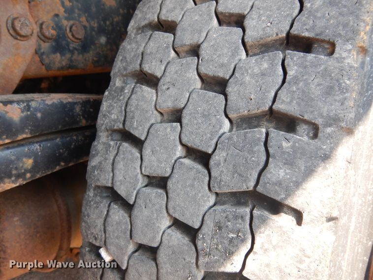 image for item KU9335 2002 Sterling LT9511  dump truck