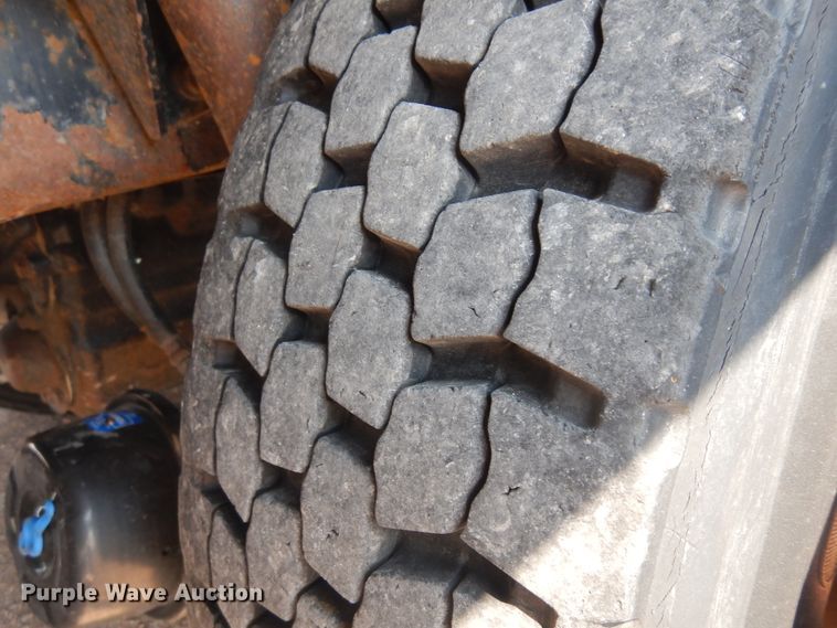 image for item KU9335 2002 Sterling LT9511  dump truck