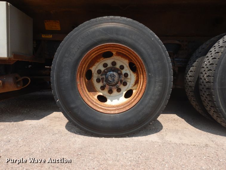 image for item KU9335 2002 Sterling LT9511  dump truck