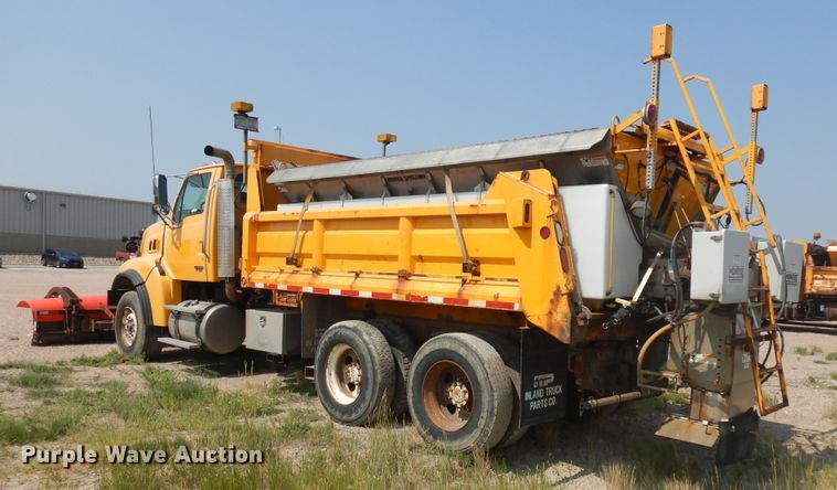 image for item KU9336 2005 Sterling LT9511  dump truck
