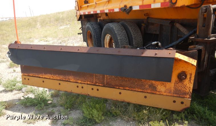 image for item KU9336 2005 Sterling LT9511  dump truck