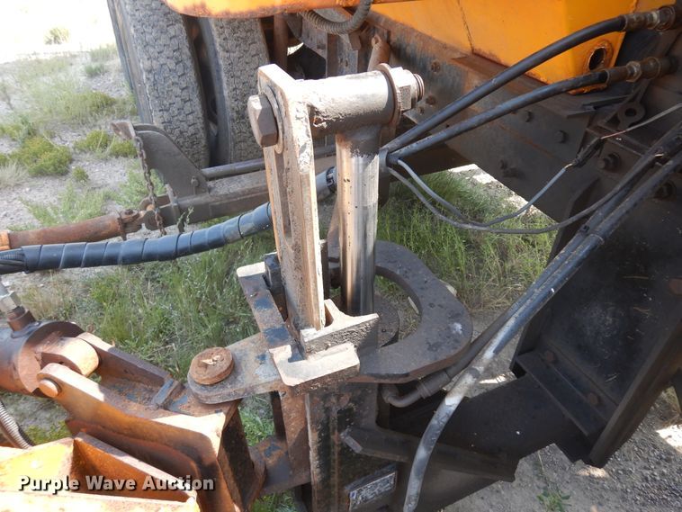 image for item KU9336 2005 Sterling LT9511  dump truck