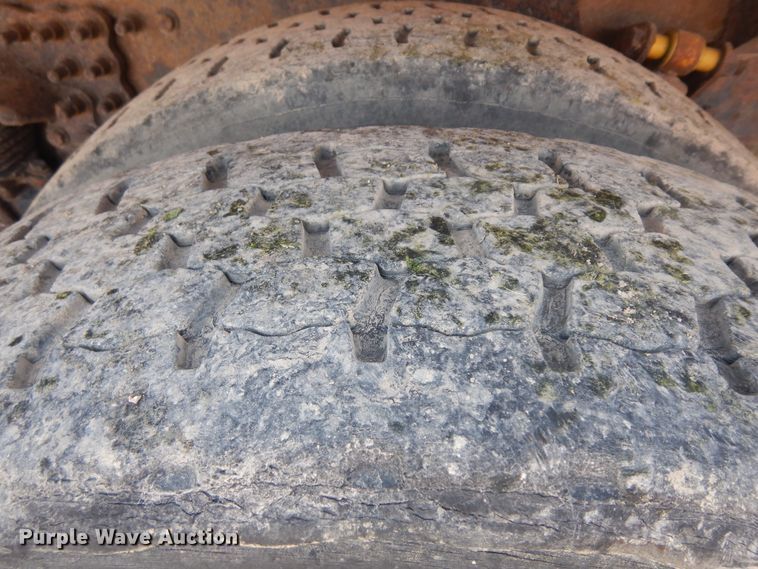 image for item KU9336 2005 Sterling LT9511  dump truck