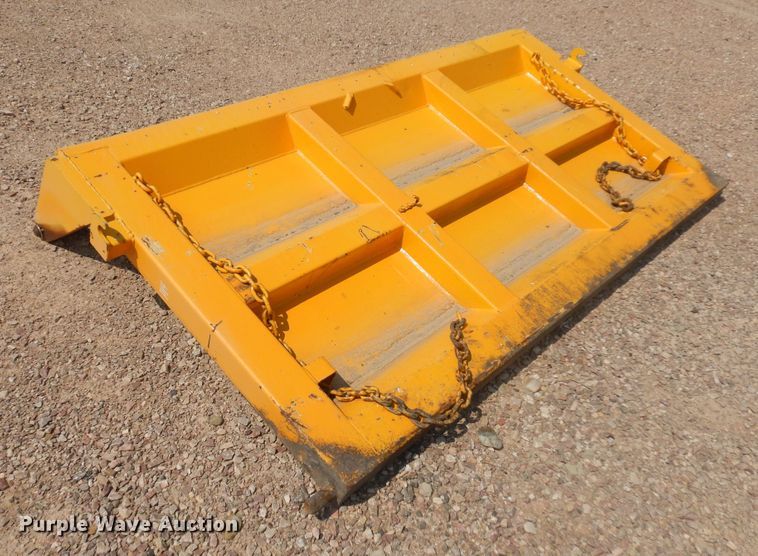 image for item KU9336 2005 Sterling LT9511  dump truck