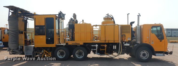 image for item KU9338 2007 Sterling Condor  paint striper truck