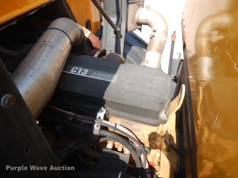 image for item KU9338 2007 Sterling Condor  paint striper truck