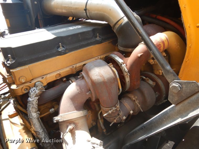 image for item KU9338 2007 Sterling Condor  paint striper truck