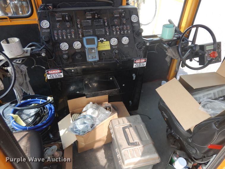 image for item KU9338 2007 Sterling Condor  paint striper truck