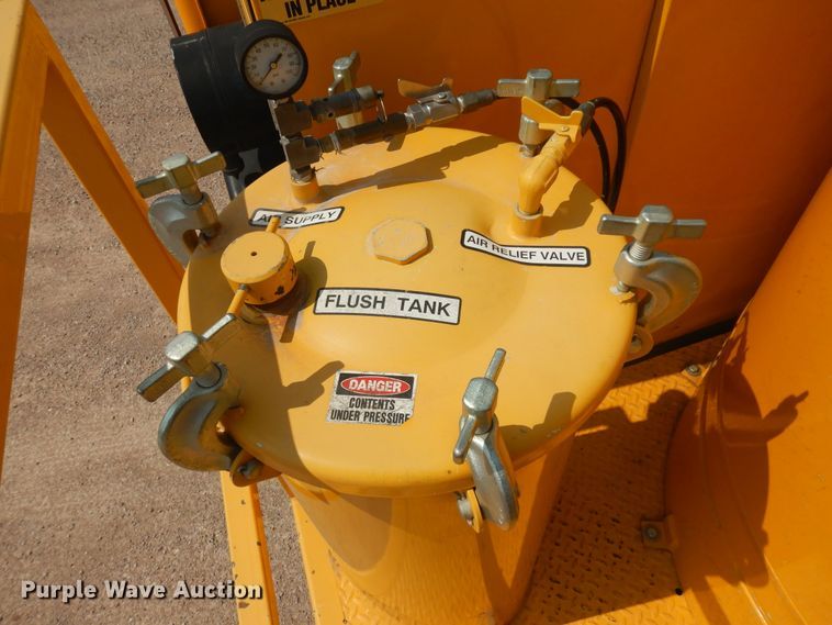 image for item KU9338 2007 Sterling Condor  paint striper truck