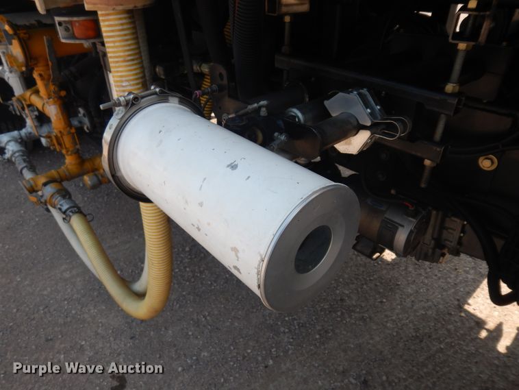 image for item KU9338 2007 Sterling Condor  paint striper truck