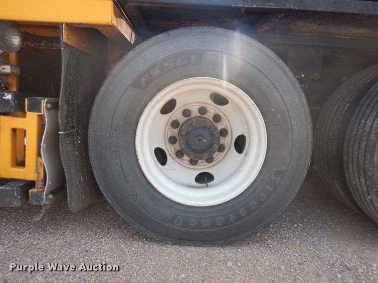 image for item KU9338 2007 Sterling Condor  paint striper truck