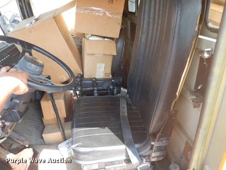 image for item KU9340 1989 Oshkosh PA-2526-1  dump truck