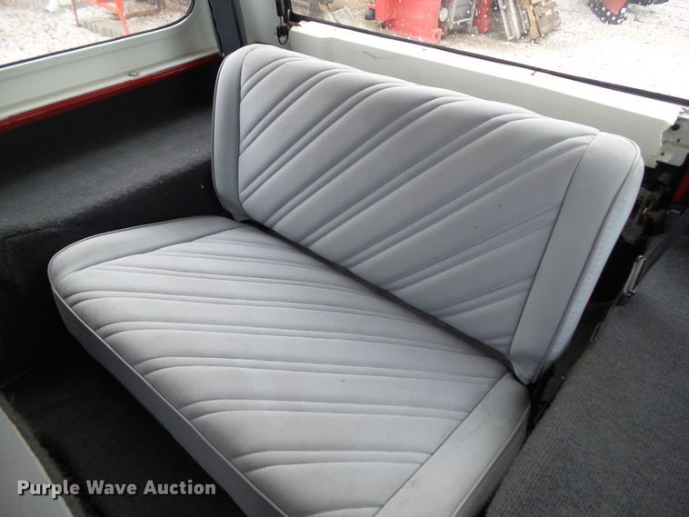 image for item DA7161 1994 Jeep Wrangler SE  SUV