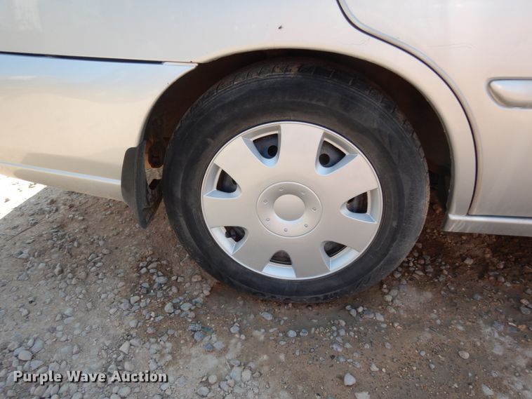 image for item DC2041 2001 Nissan Altima GLE