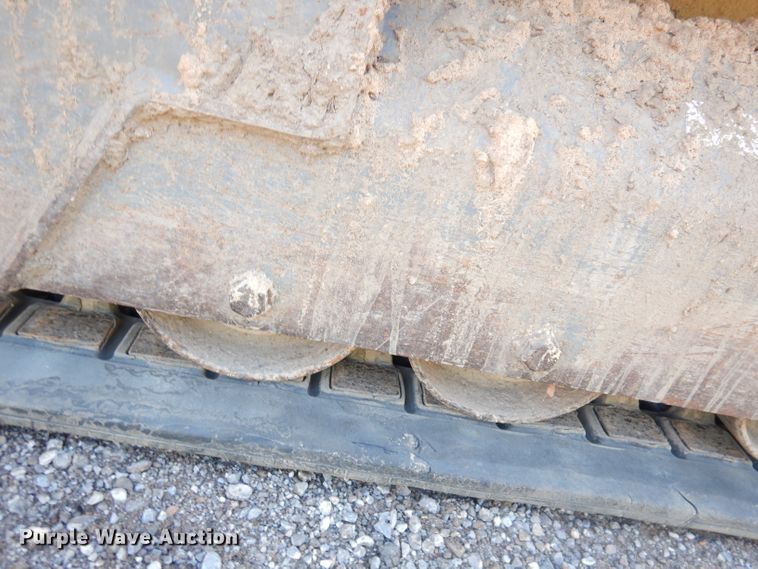 image for item DG0870 2011 Takeuchi TL230 Series II  tracked skid steer loader