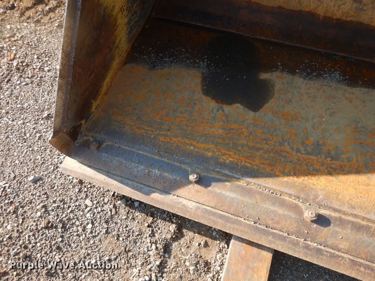 image for item DG0870 2011 Takeuchi TL230 Series II  tracked skid steer loader