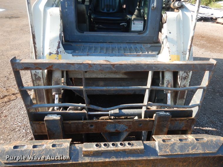 image for item DG0870 2011 Takeuchi TL230 Series II  tracked skid steer loader