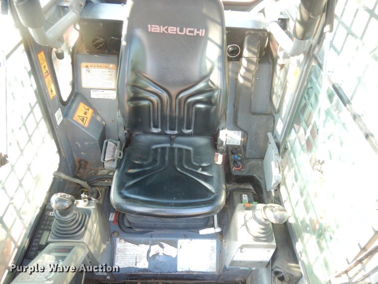 image for item DG0870 2011 Takeuchi TL230 Series II  tracked skid steer loader