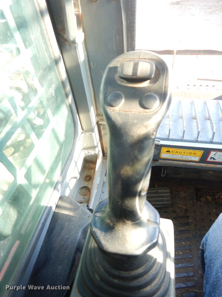 image for item DG0870 2011 Takeuchi TL230 Series II  tracked skid steer loader