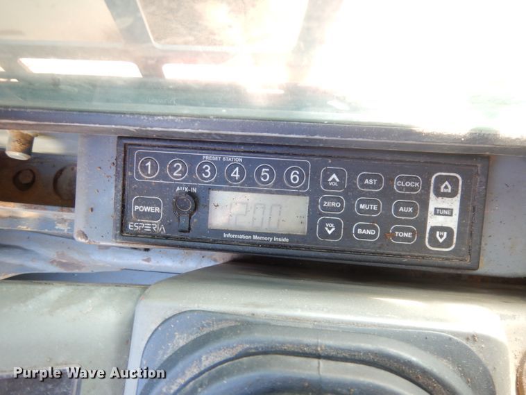 image for item DG0870 2011 Takeuchi TL230 Series II  tracked skid steer loader