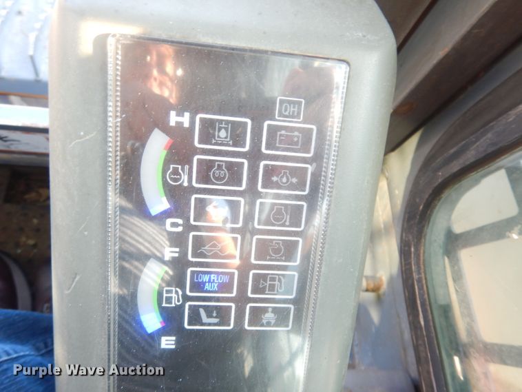 image for item DG0870 2011 Takeuchi TL230 Series II  tracked skid steer loader