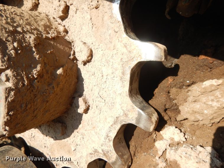 image for item DG0870 2011 Takeuchi TL230 Series II  tracked skid steer loader