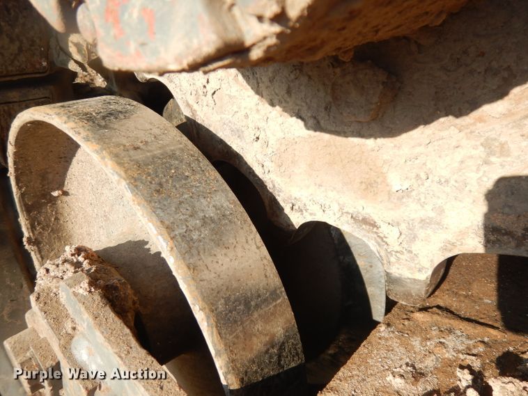 image for item DG0870 2011 Takeuchi TL230 Series II  tracked skid steer loader