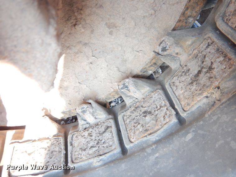 image for item DG0870 2011 Takeuchi TL230 Series II  tracked skid steer loader