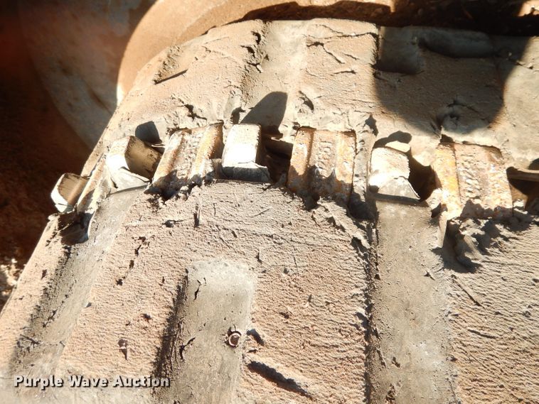 image for item DG0870 2011 Takeuchi TL230 Series II  tracked skid steer loader