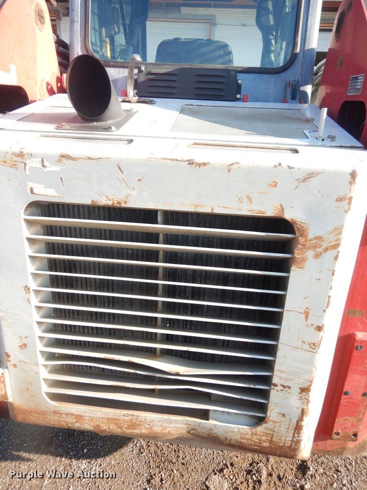 image for item DG0870 2011 Takeuchi TL230 Series II  tracked skid steer loader