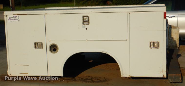 image for item DG1704 Reading  utility truck bed