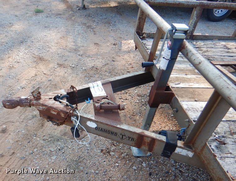 image for item DG1709 2008 Diamond T  utility trailer